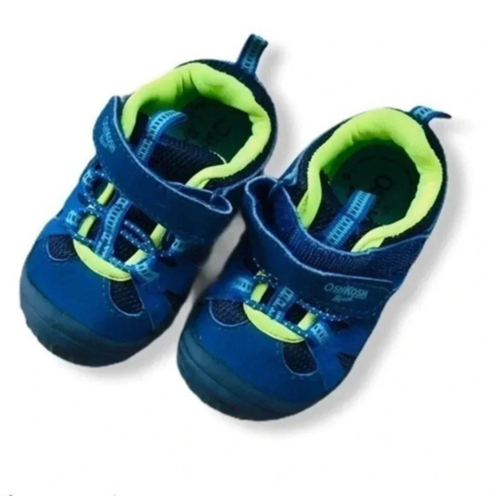 Oshkosh B’Gosh toddlers shoes/sandals/size…